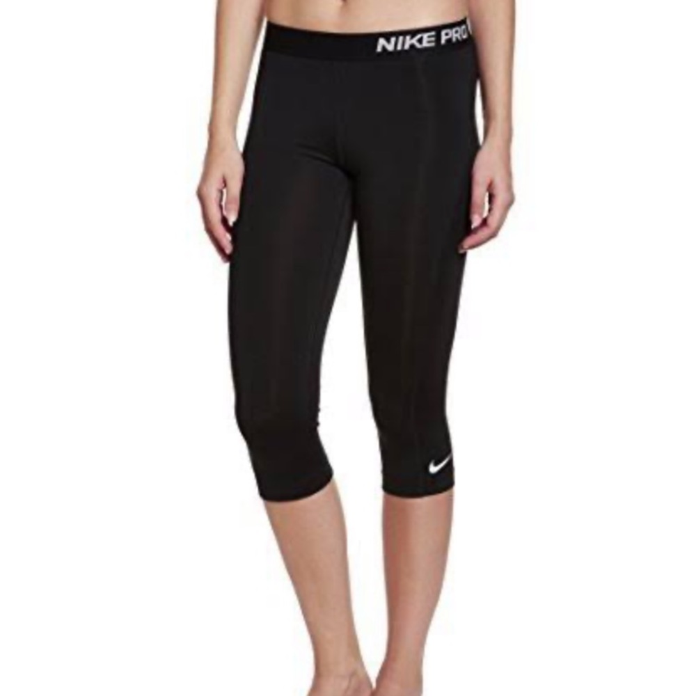 Bundle two dri fit Nike crop leggings